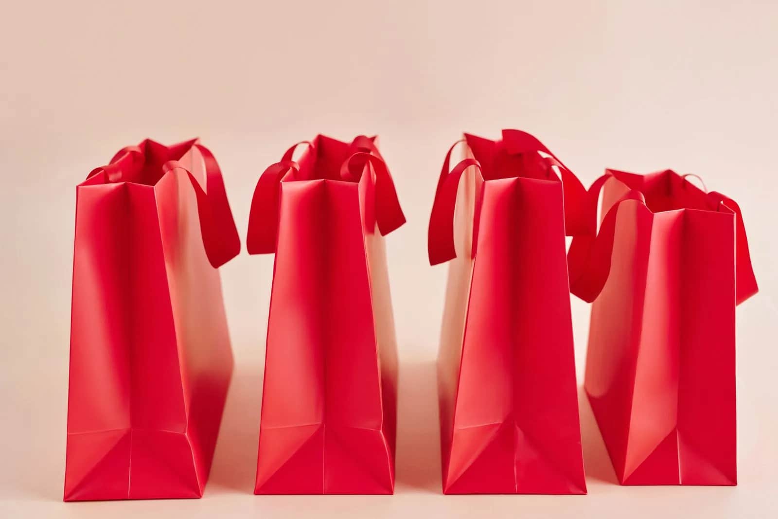 Customer Loyalty Programs: Increase Repeat Purchases and Build Loyal Customers