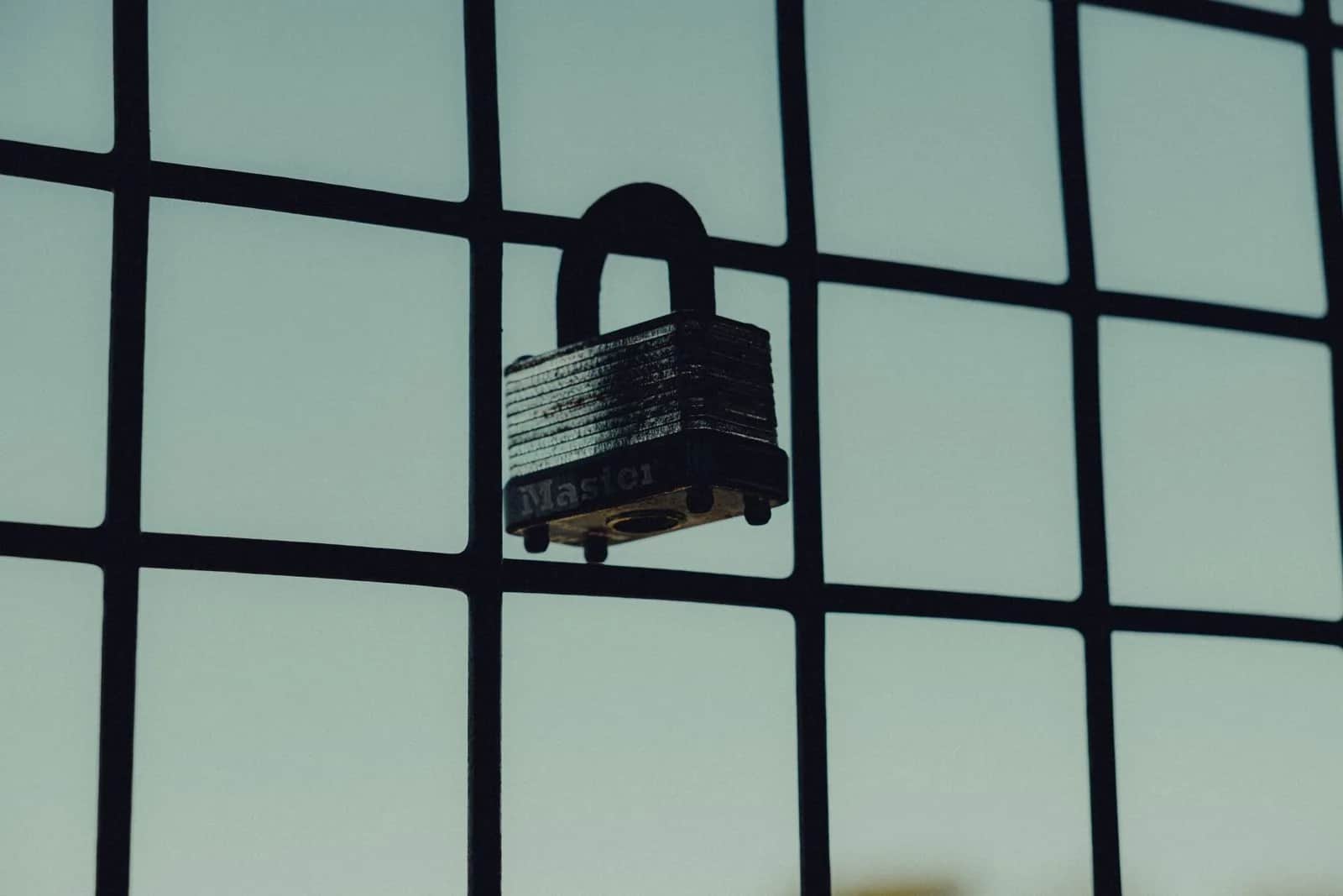 Come installare un certificato SSL: GoDaddy, Hostinger e altri