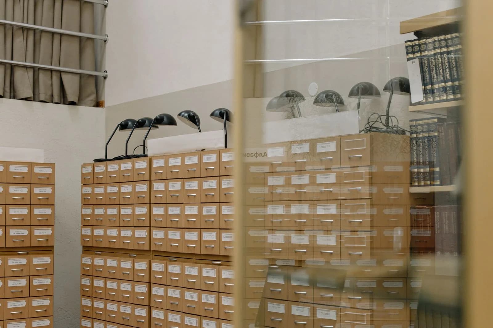 Knowledge Management: Why It's Your Company's Most Valuable Asset — and How to Stop It Leaking