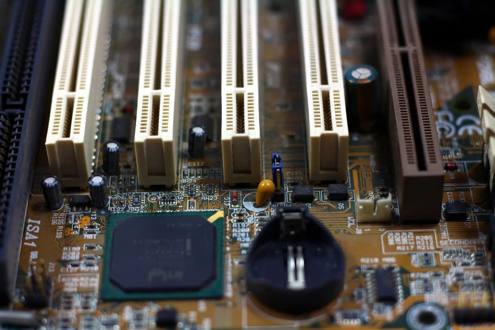 Windows Secure Boot Certificates Expire October 19: PCs That Miss the Update Lose Startup Protection