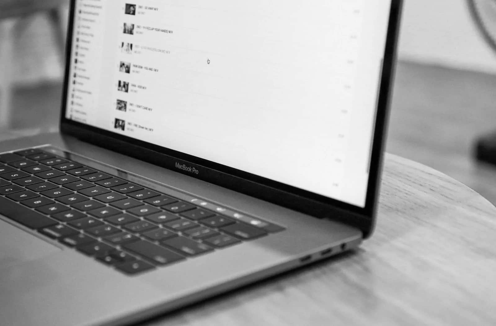 ثغرة مستغلة في FortiMail، وأوضح آثارها حساب أرشفة بريد وجهته خادم المهاجم